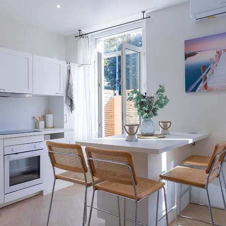 Appartement Leandre Sardou By Halldis